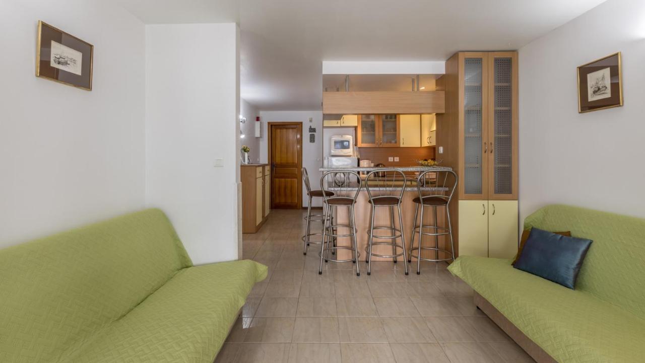 Apartments Katarina トロギール エクステリア 写真