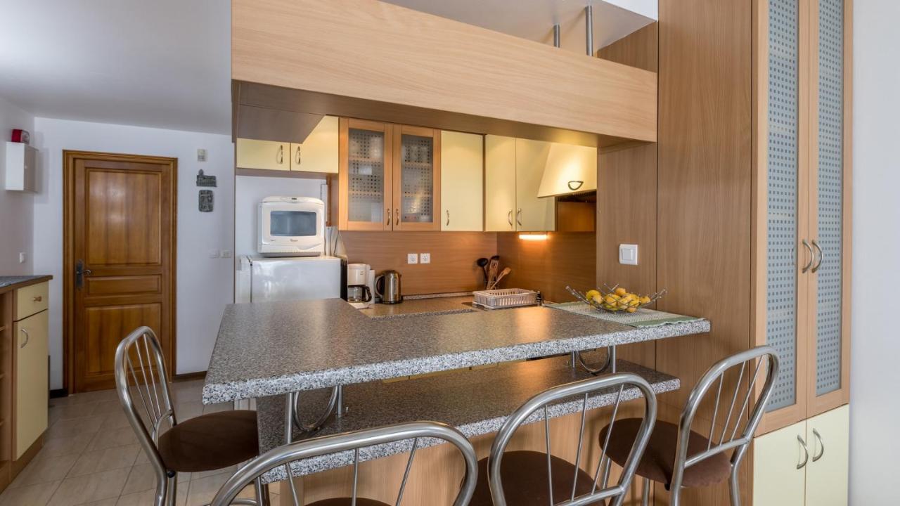 Apartments Katarina トロギール エクステリア 写真
